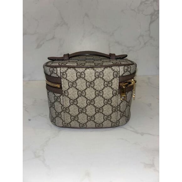 Gucci Vanity Case - Like New Condition - Picture 5 of 5